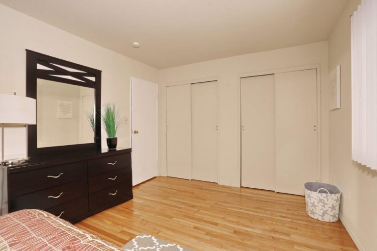 Sleepy Hollow Gardens